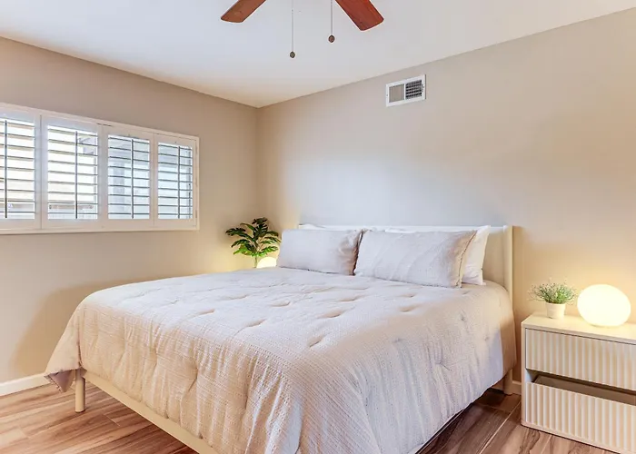 Games Of Pool + Nights Fireside! Glendale Getaway *