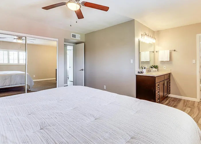 Games Of Pool + Nights Fireside! Glendale Getaway Phoenix